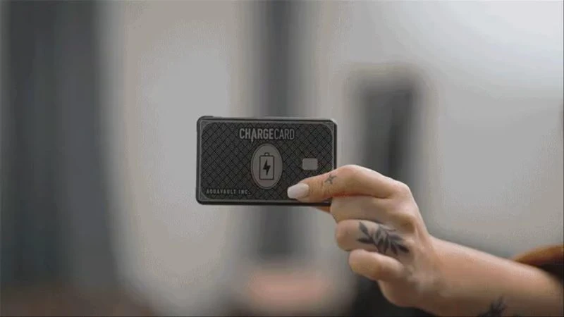 ChargeCard Ultra-Thin Charger
