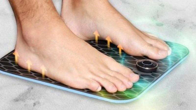 Nooro Foot Massager